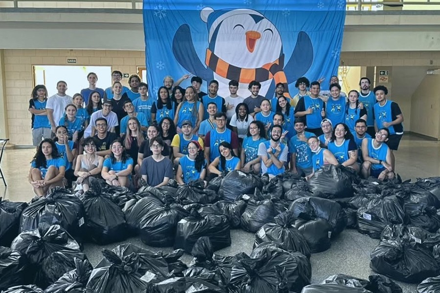 Saída às Ruas 2025: últimas vagas para voluntários na Campanha USP do Agasalho